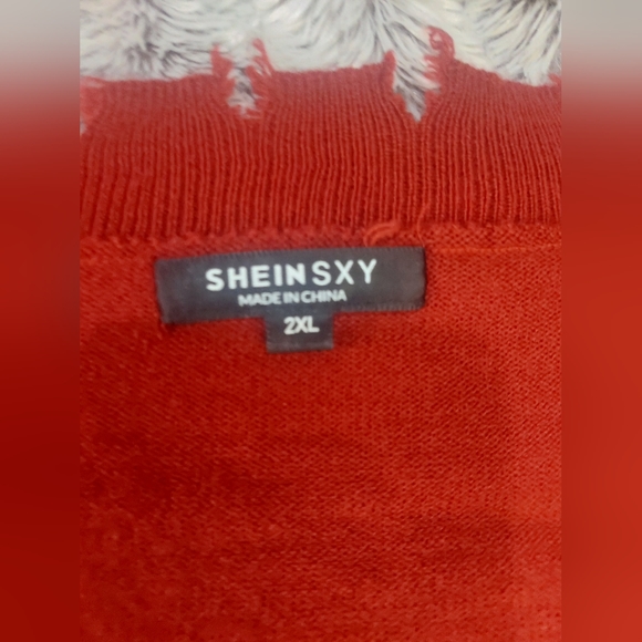 🚨 5/$20 Shein Curve 2XL red sweater - Picture 6 of 11
